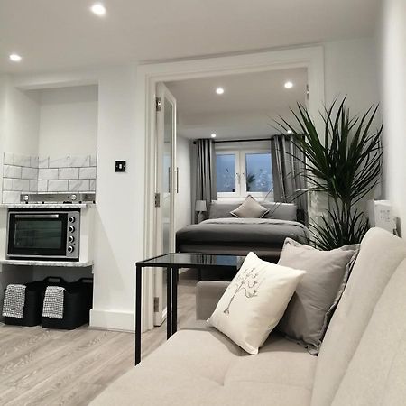 Апартаменти Brighton Palms Екстер'єр фото